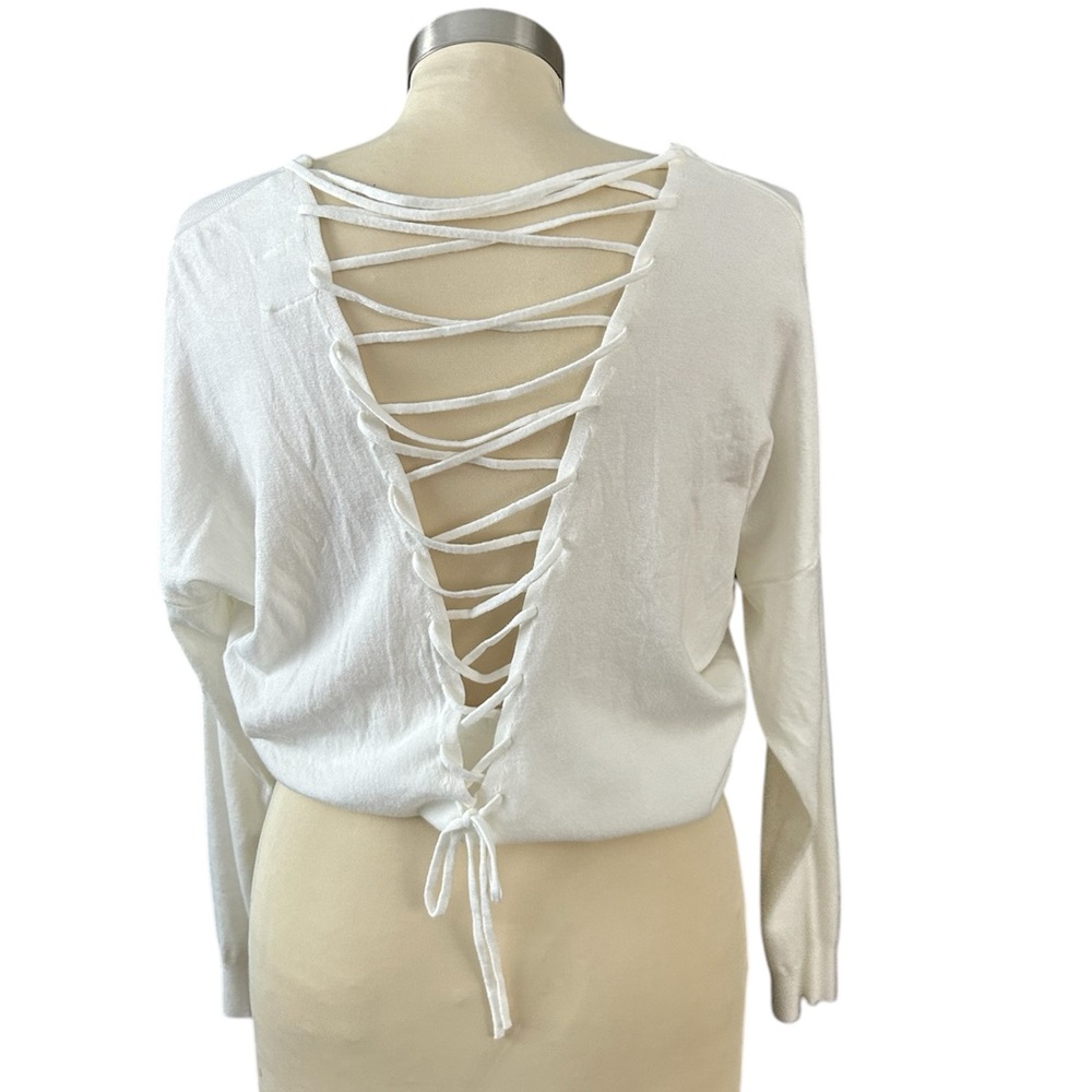 Luna Ivy White Lace-Up Back V-Neck Sweater